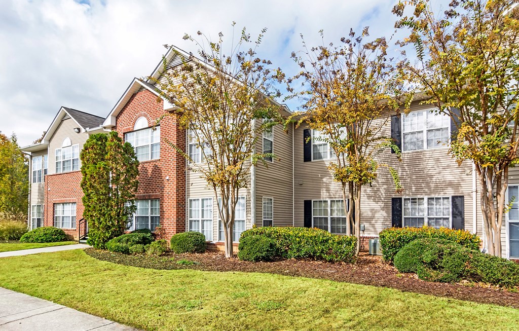 Dominium-The Parkton-Exterior