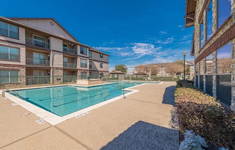 Dominium-The Portofino-Pool at The Portofino 55+ Apartments, Pasadena, TX