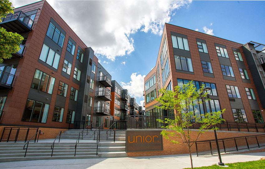 Union Flats_Exterior - Photo Gallery