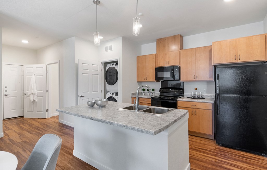 Large Kitchen at Ventura at Tradewinds, Midland, TX