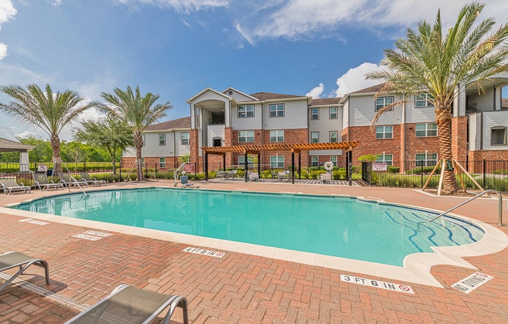 Pool View at Vermillion Apartments, Houston Texas