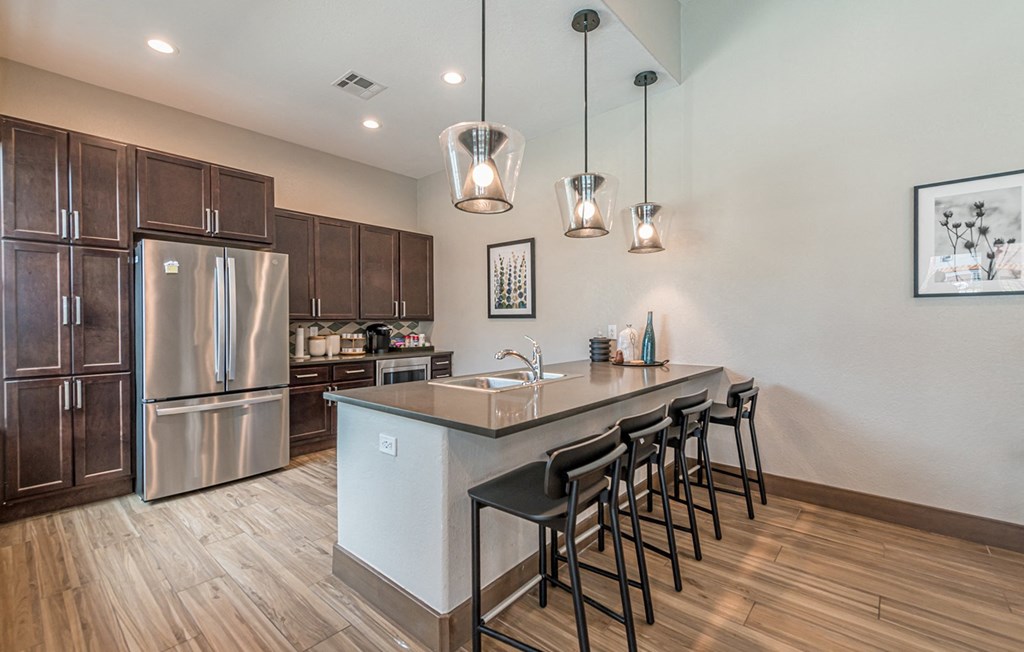 Community Kitchen at Vermillion Apartments, Texas