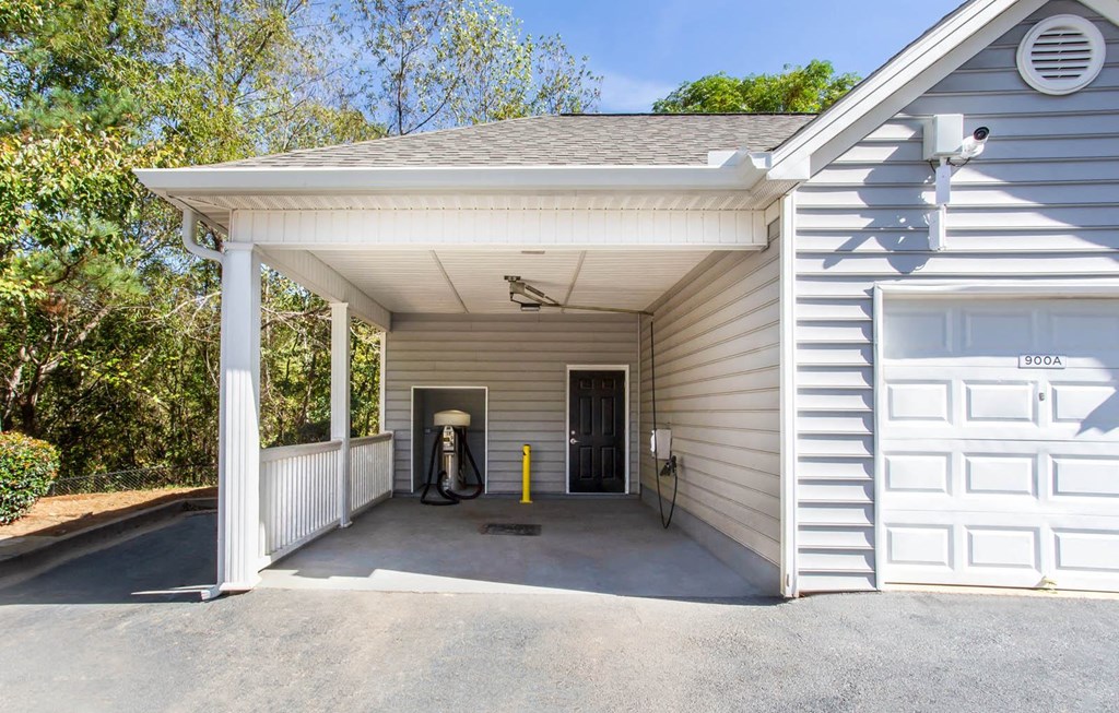 Wellington Ridge_Car Wash Bay