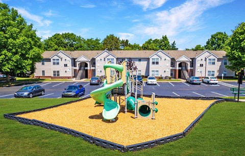 Dominium-Willow Creek-13 - Playground-WEB(3).jpg