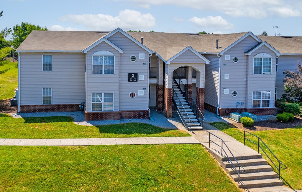 Dominium-Willow Creek-Aerial Exterior