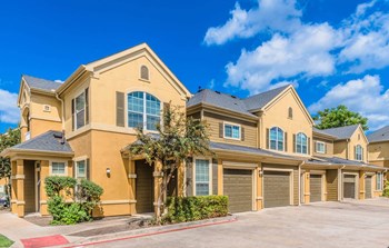 Woodway Village_Exterior - Photo Gallery 3
