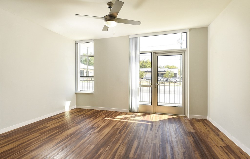 Living room with wooden floor at 900 at Cleveland Park Apartments, Nashville, TN