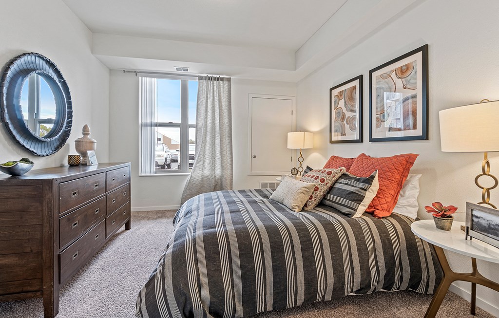Gorgeous Bedroom at Brighton Oaks, New Brighton, 55112 