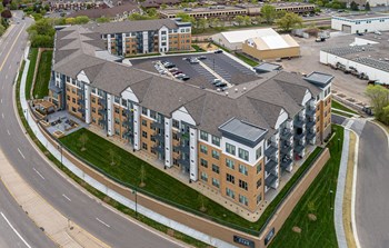 Brighton Oaks Apartments 617 8th Ave Nw New Brighton Mn Rentcafe