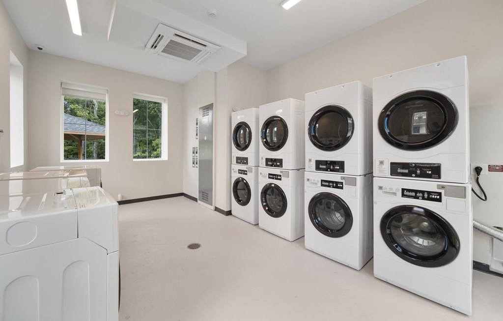 Laundry room at Creekridge on the Park Apartments, Charlotte, North Carolina