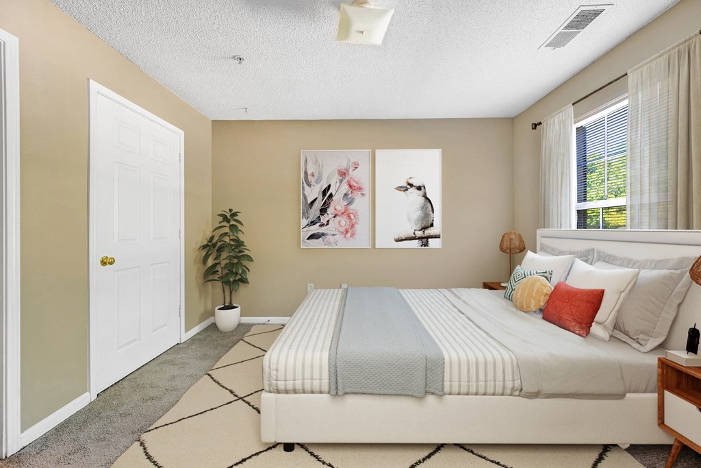 Gorgeous Bedroom at The Flats on Waters Edge, Hermitage, 37076