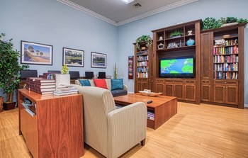 Dominium_Groves of Delray_Community Room - Photo Gallery 4