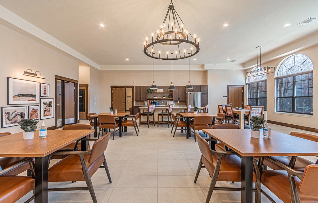 Dominium_Hickory Manor_Community Kitchen-Dining Area