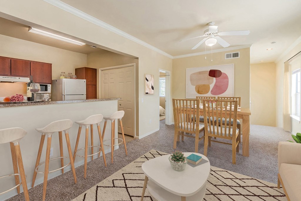 Dominium_Lakeside Pointe_Virtually Staged Apartment Home Dining Area & Kitchen
