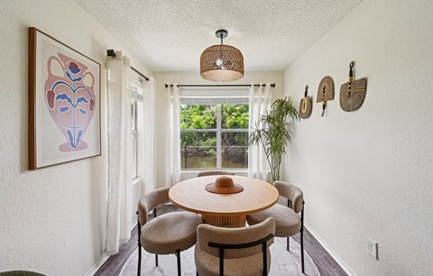Dominium_Lucille_Dining Room 1.jpg