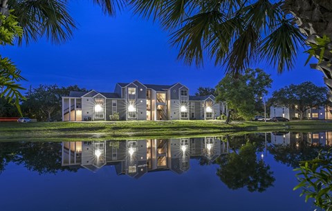 Dominium_Lucille_Exterior Dawn.jpg