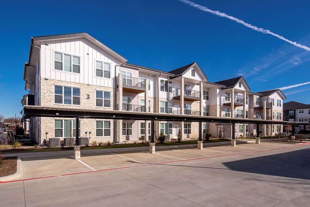 Reserved Resident Parking at Matlock Flats, Arlington, TX