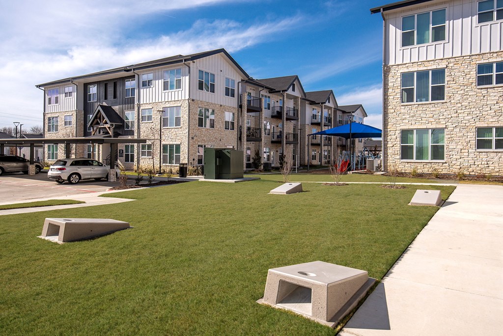 Bocce ball Court at Matlock Flats, Arlington, 76001