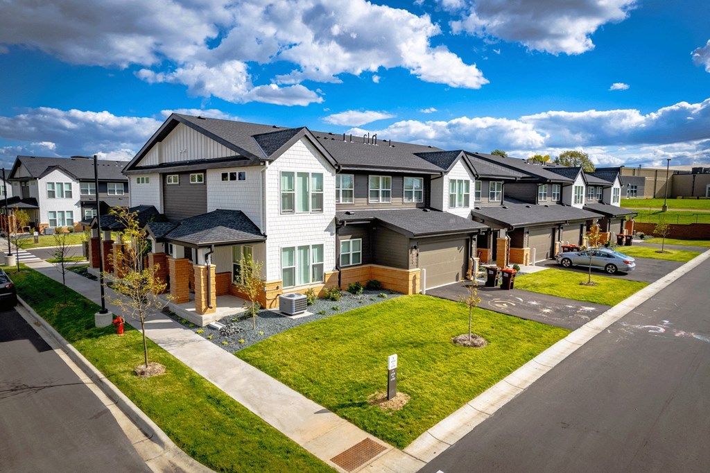 Townhomes at Orville Commons, Minnesota