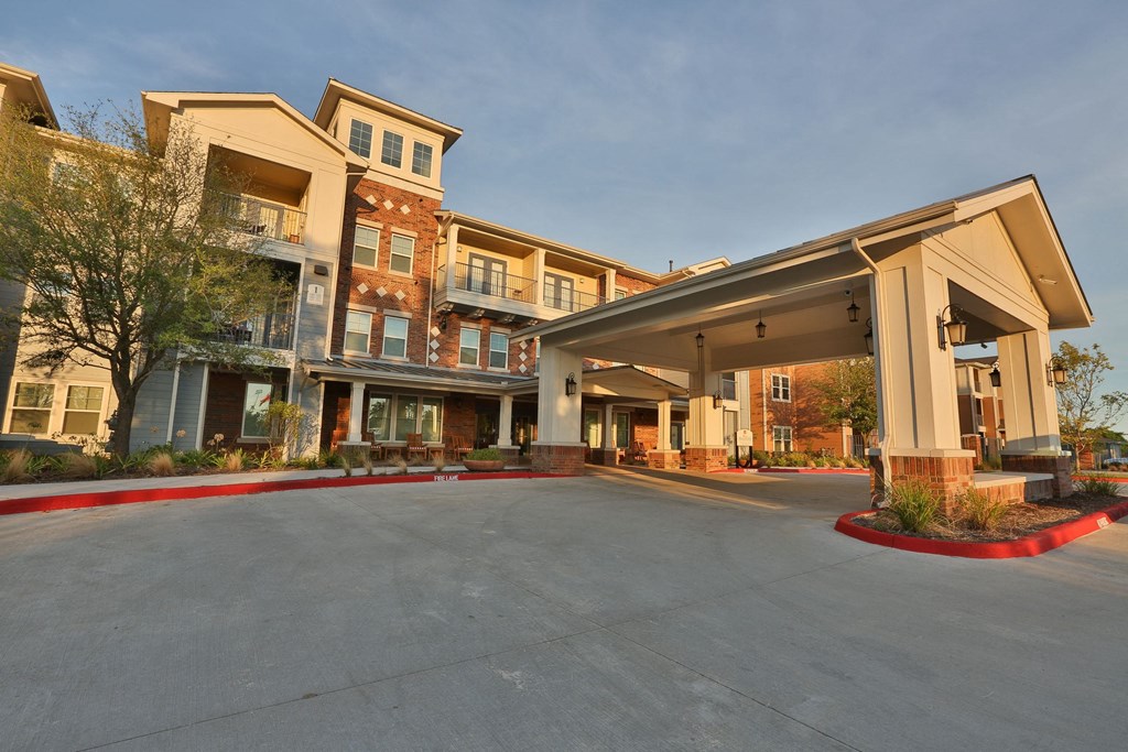 Exterior Landscape at Pacana Park 55+ Apartments, Texas