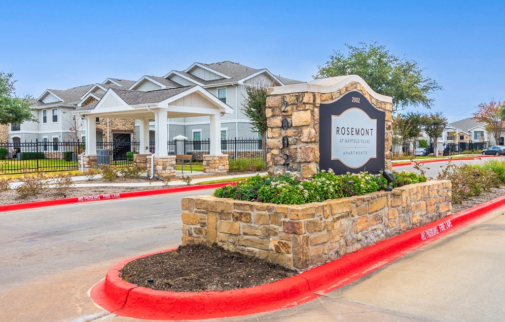 Monument Sign at Rosemont at Mayfield Villas, Arlington