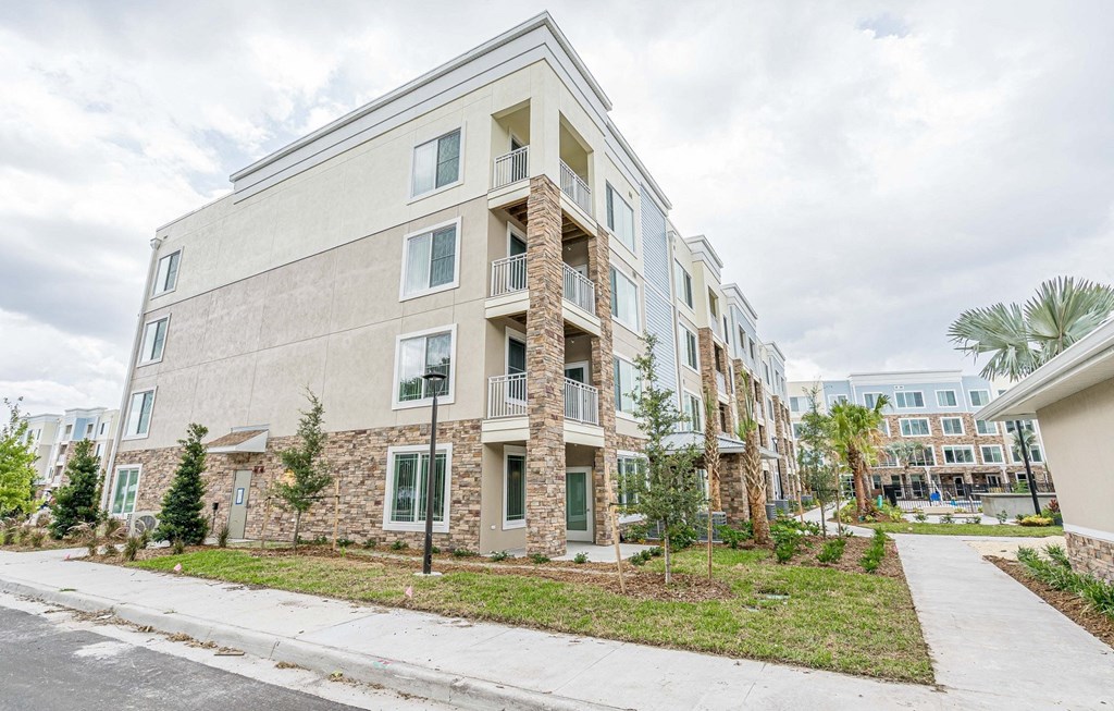 Exterior at Sandpiper Glen 62+ Apartments, Orlando, Florida
