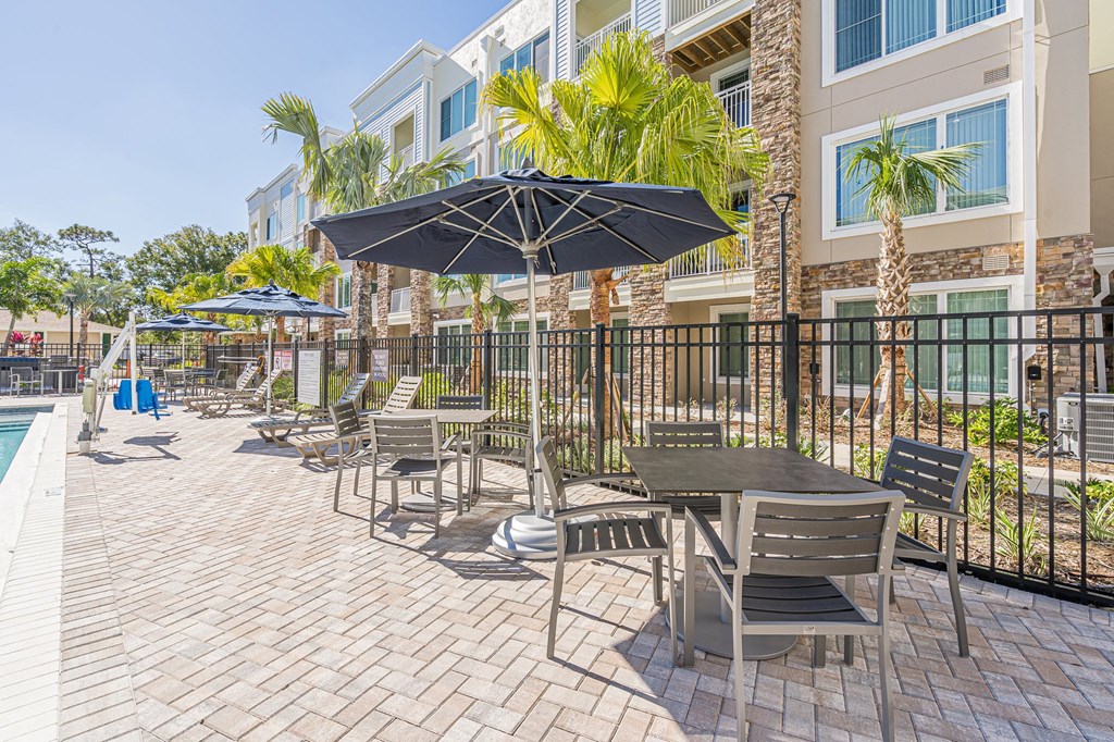 Seating area at Sandpiper Glen 62+ Apartments, Orlando 32825