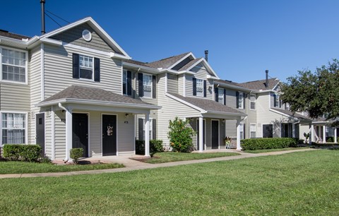 Community exterior at Sunrise Pointe, Port Orange