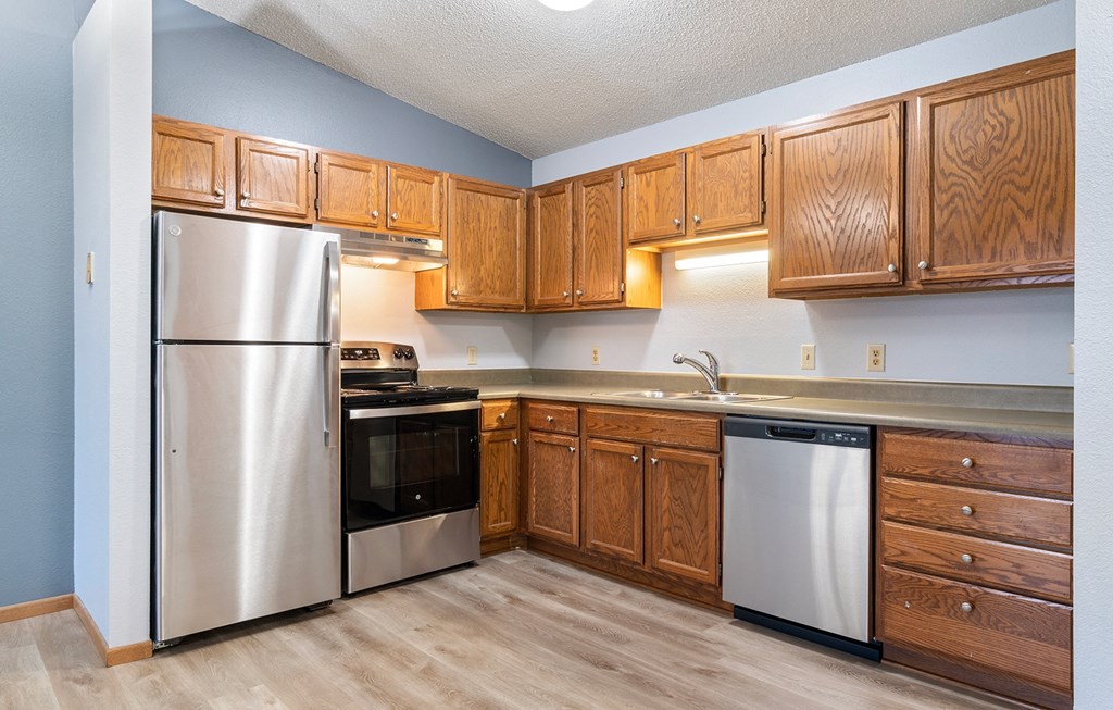 Dominium_Tralee Terrace_Renovated Vacant Apartment Kitchen