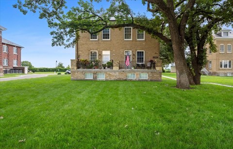 Dominium_Upper Post Flats_Exterior 5.jpg