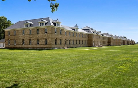 Dominium_Upper Post Flats_Exterior 7.jpg