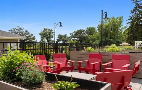 Dominium_Upper Post Flats_Pool 2.jpg