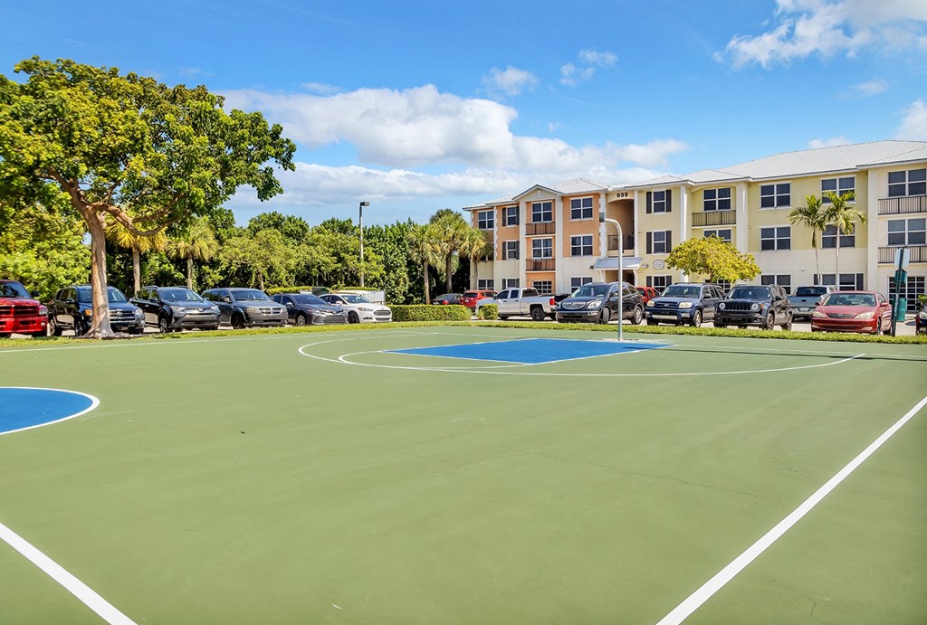 Dominium_Village at Delray_Basketball Court