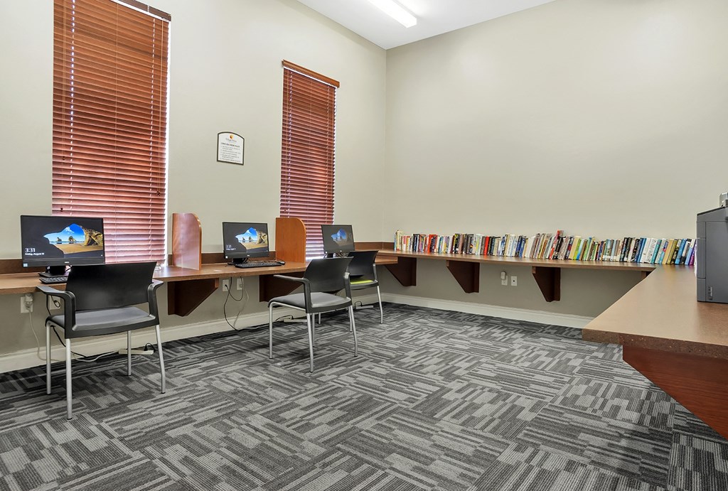 Dominium_Village at Delray_Business Center