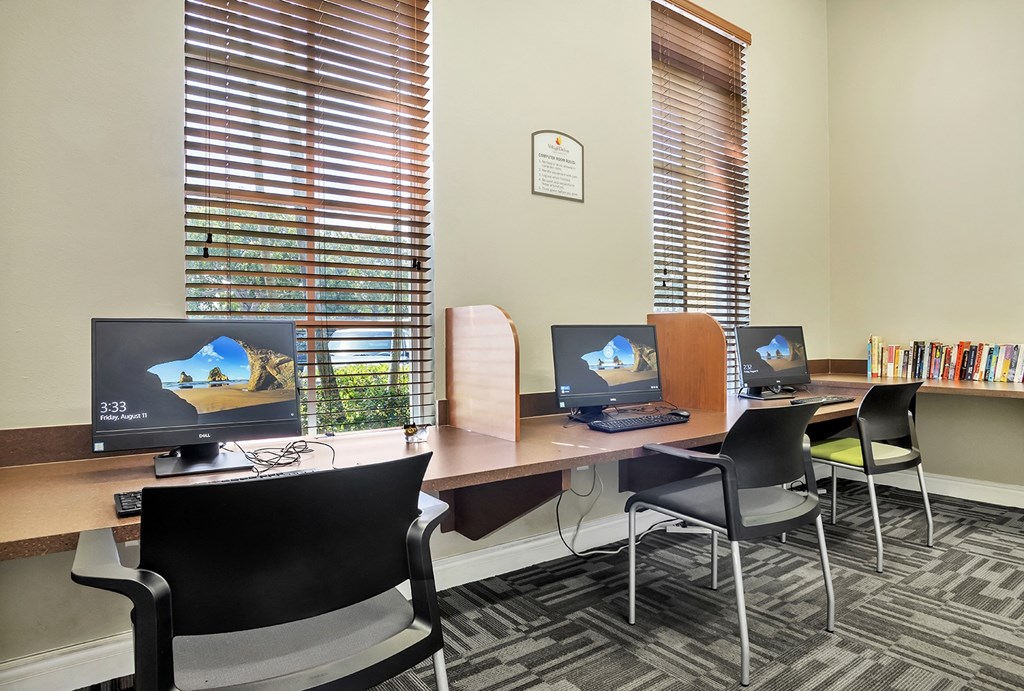 Dominium_Village at Delray_Business Center