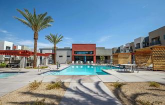Dominium_Vista Ridge_Outdoor Swimming Pool