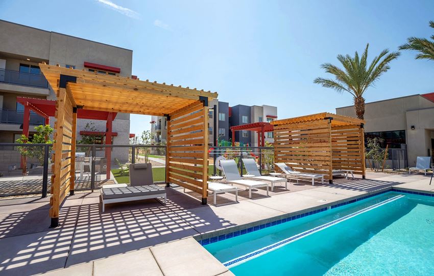 Dominium_Vista Ridge_Swimming Pool Cabana Area