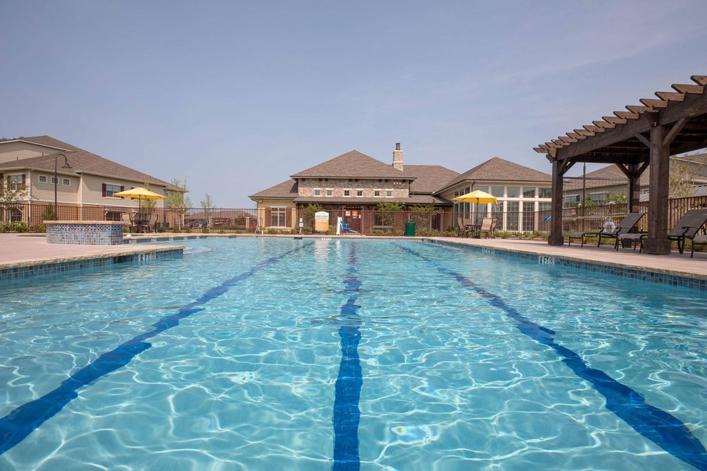 Sparkling Pool at The Royse at Parker Boulevard Apartments, Royse City 75189