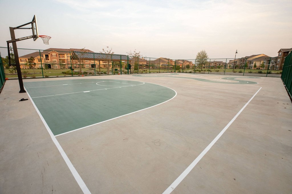 Tennis Court at The Royse at Parker Boulevard Apartments, Royse City, TX