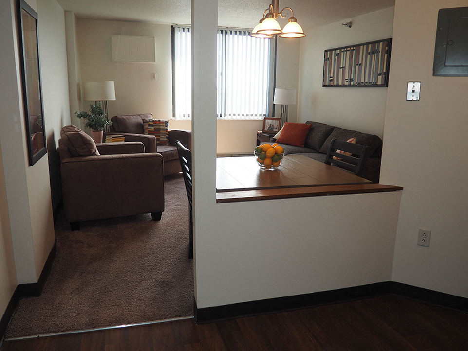 Knox Landing Apartments Living Room