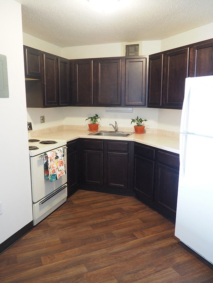 Knox Landing Apartments Kitchen