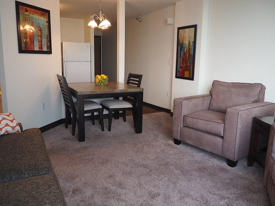 Knox Landing Apartments Living Dining Room