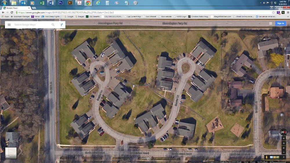 a screenshot of a simulation of a neighborhood with houses and roads