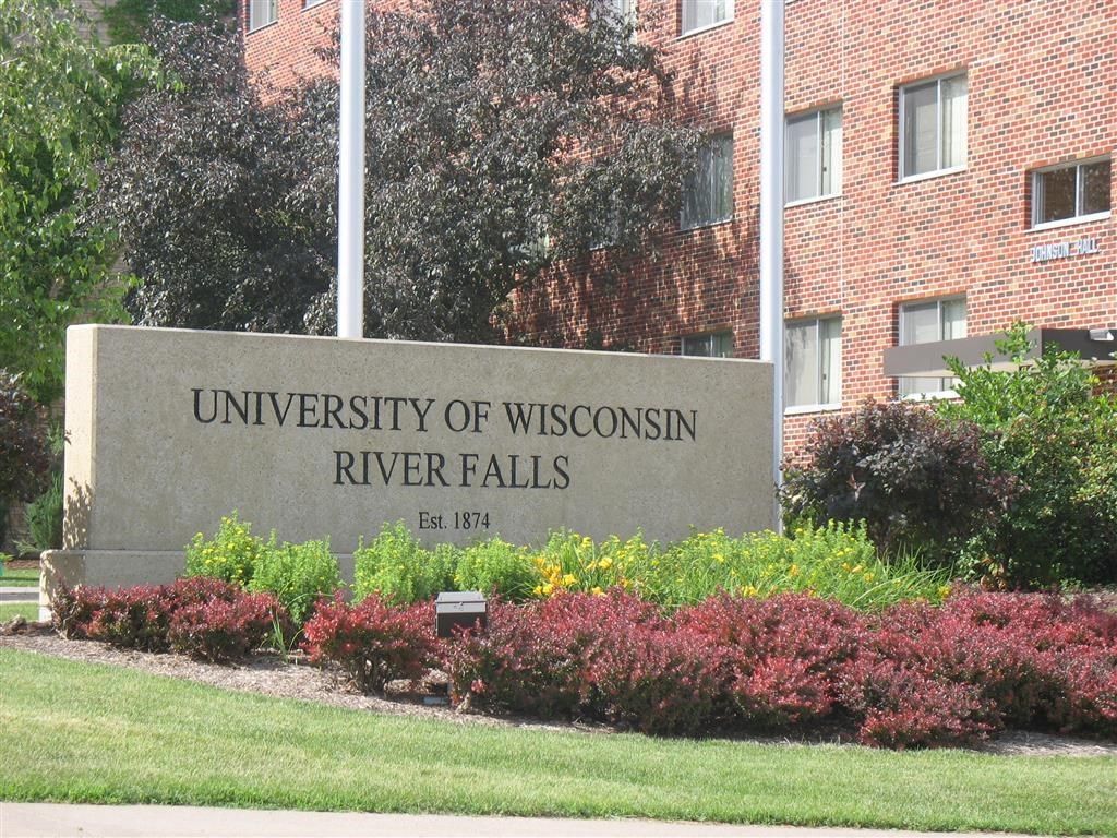 River Place Apartments Monument sign