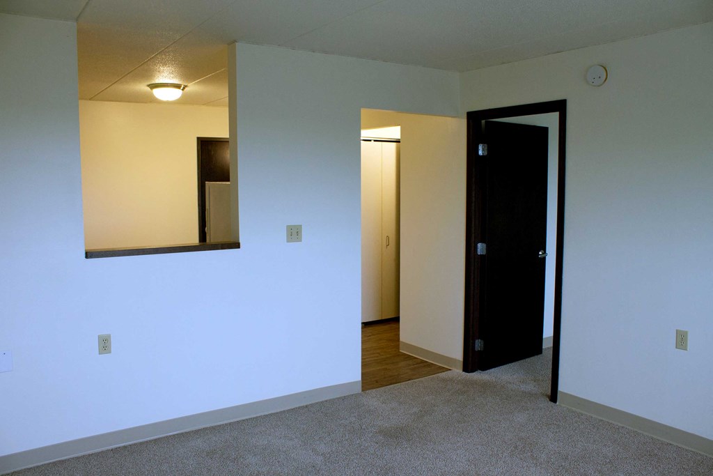 Brooks Landing Apartments Building living room