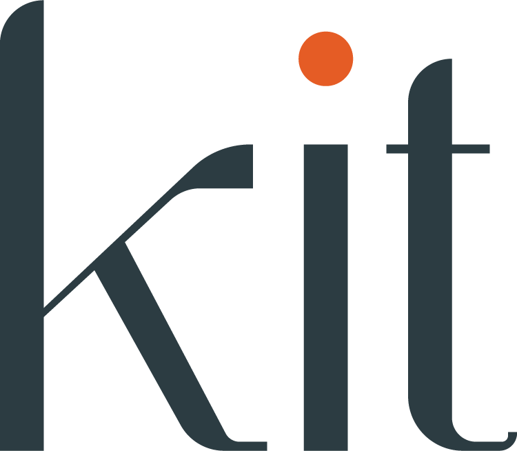A graphic with a green background and a red dot above the letter "i" and the word "kit".