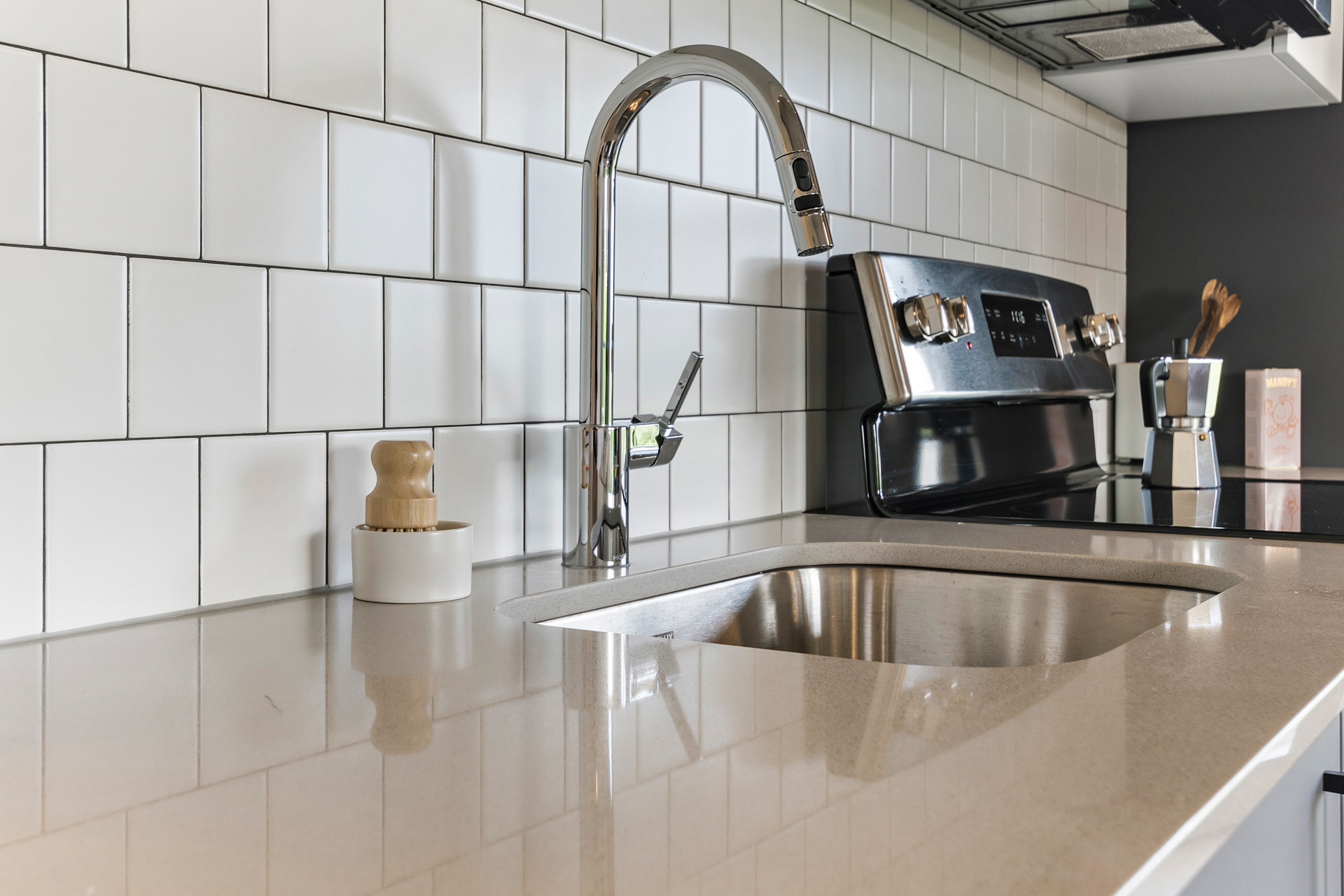 3 bedroom apartment - Mercury Block, Edmonton - unit 314 2