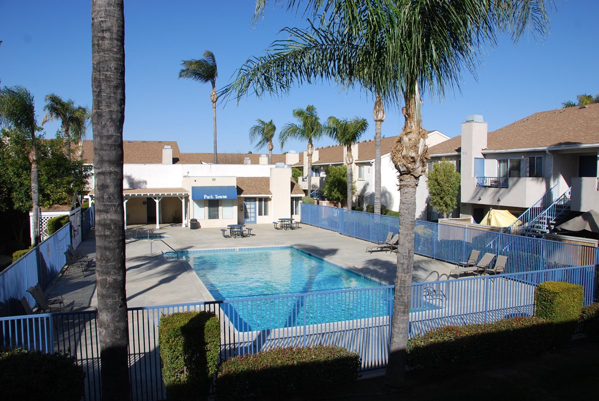 Parktowne Apartments