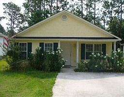 111 HILLSDALE DRIVE 3 Beds House for Rent Photo Gallery 1