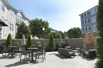 3720-103 Wendwood Lane 1-3 Beds Apartment for Rent - Photo Gallery 3